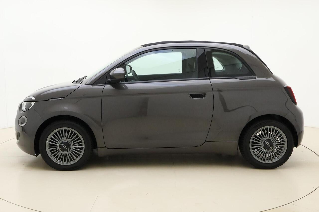 Fiat 500C Passion 42 kWh Cabrio | LM velgen | Airco |