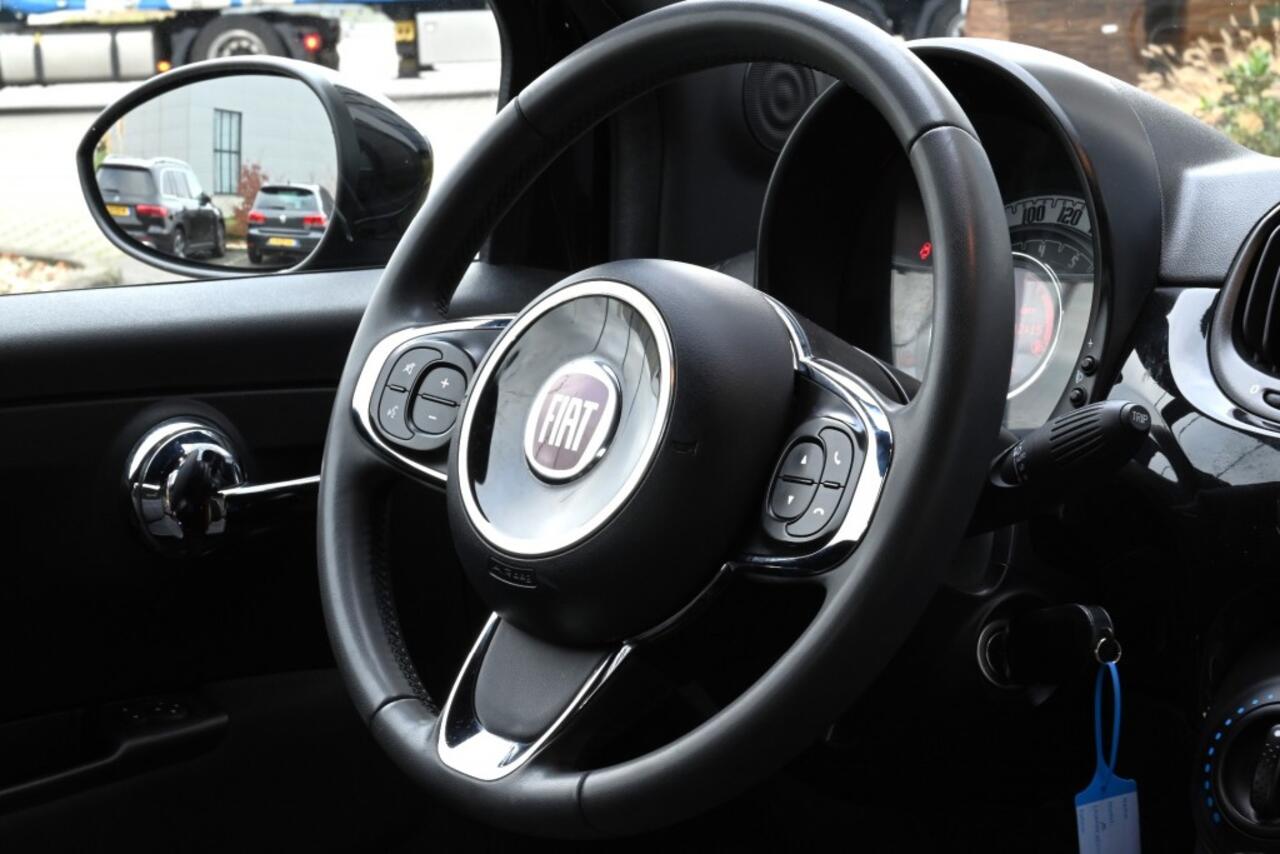 Fiat 500C Cabriolet Lounge CarPlay Cruise