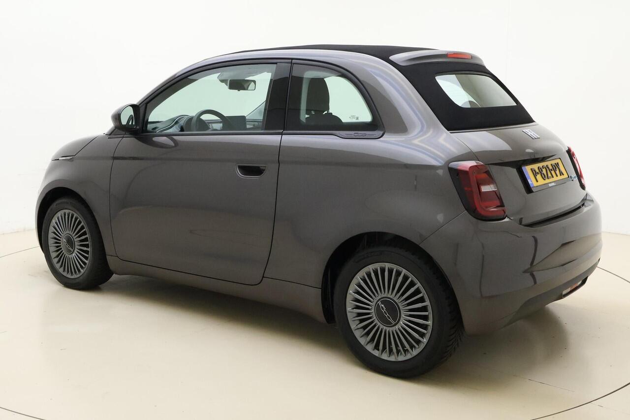 Fiat 500C Passion 42 kWh Cabrio | LM velgen | Airco |