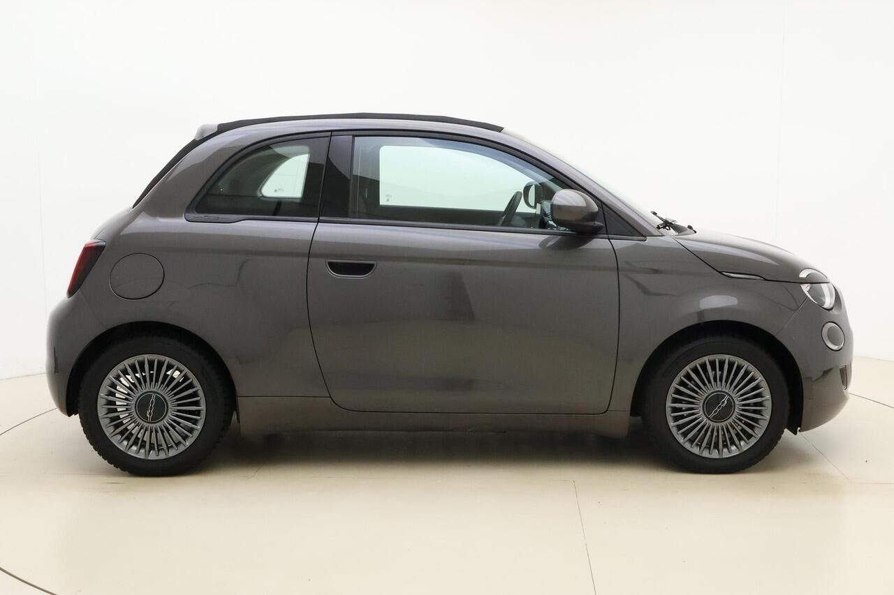 Fiat 500C Passion 42 kWh Cabrio | LM velgen | Airco |