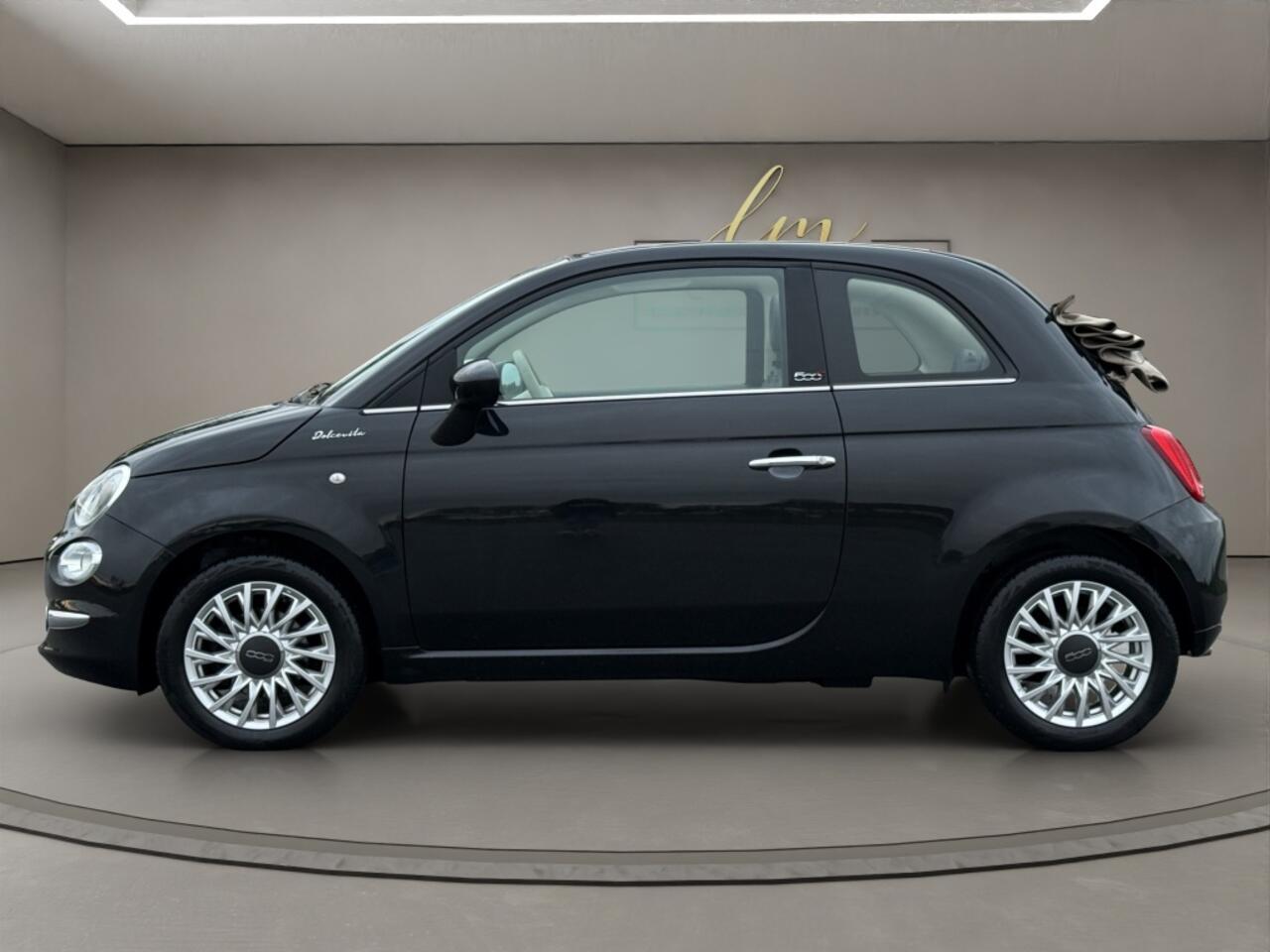 Fiat 500C 1.0 Hybrid Dolcevita 2021 ZWART | Cabrio | Apple CarPlay
