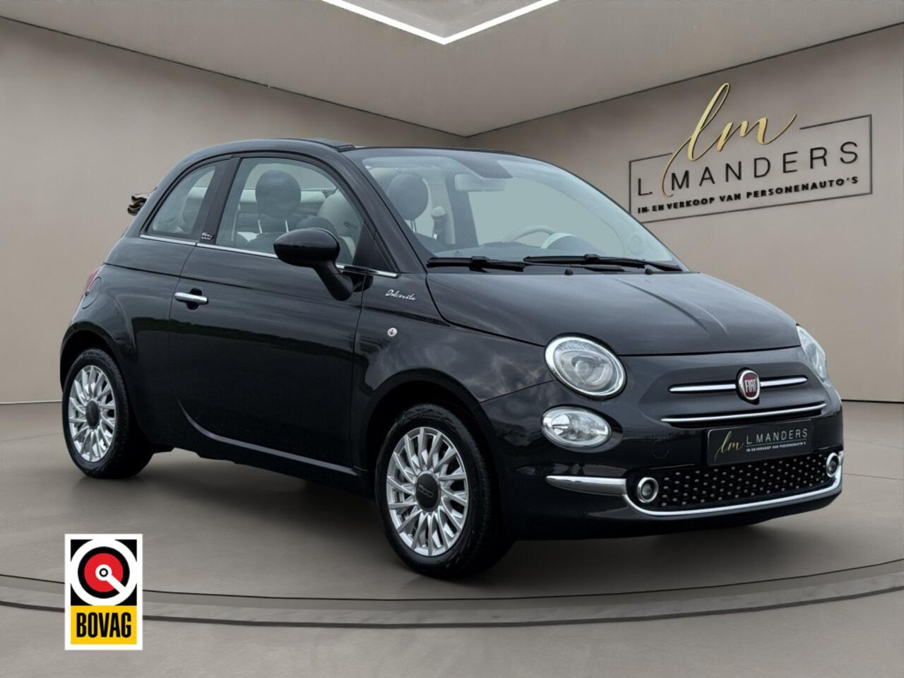 Fiat 500C 1.0 Hybrid Dolcevita 2021 ZWART | Cabrio | Apple CarPlay