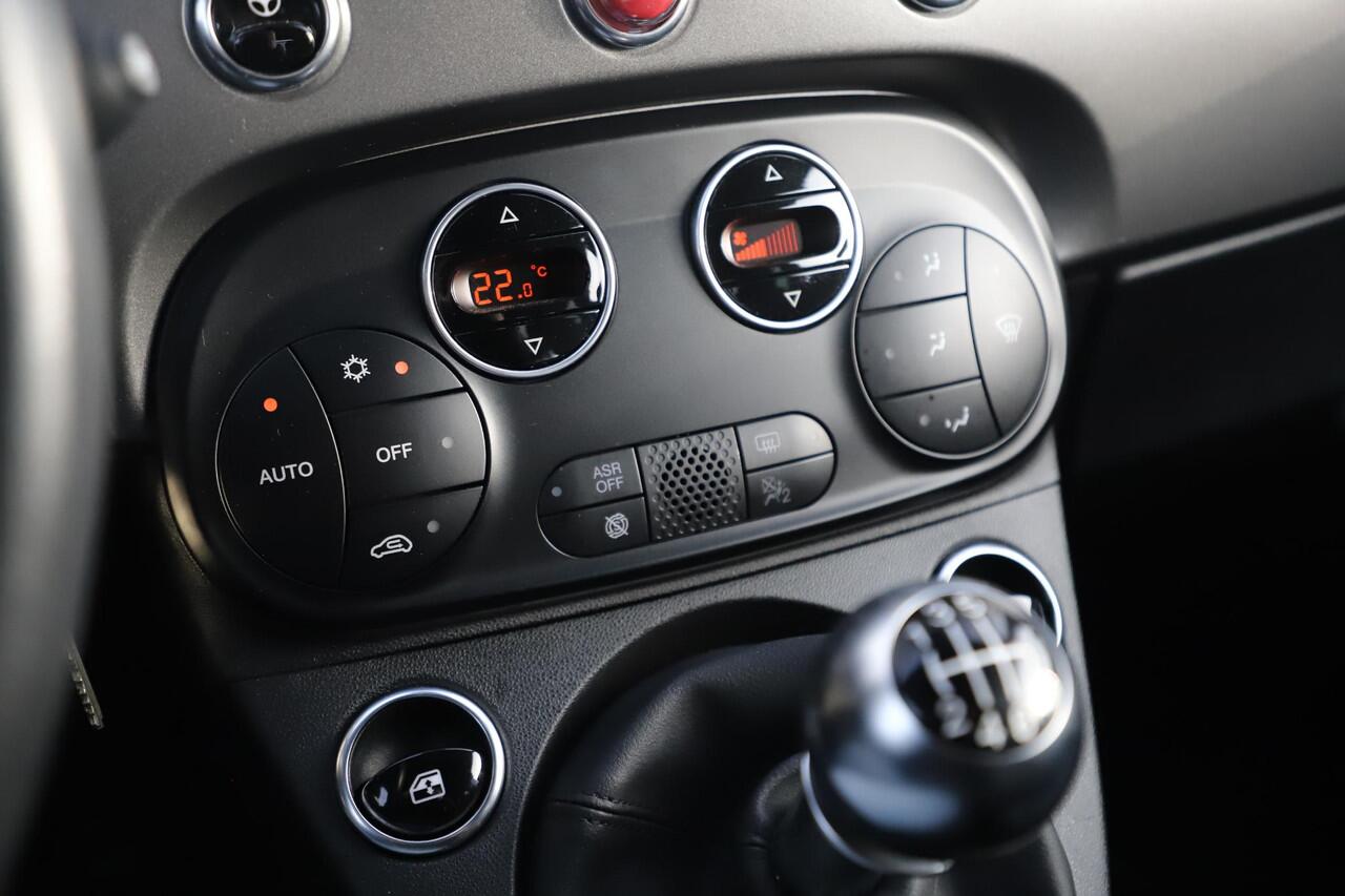 Fiat 500C 1.0 Hybrid Sport Cabrio 16 inch LMV Half Leder Navigatie Carplay Android Climate Cruisecontrol Rode Remklauwen Super Netjes!