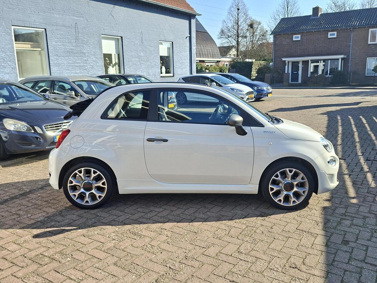 Fiat 500C 1.0 Hybrid Sport, cabrio, cruise, carplay