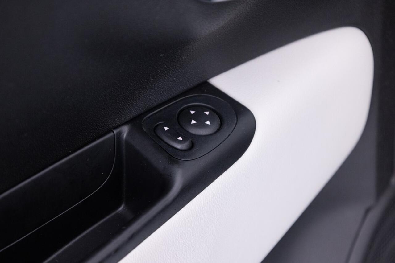 Fiat 500C 1.0 Hybrid Dolcevita | Half LEDER | AIRCO | VELGEN | CARPLAY