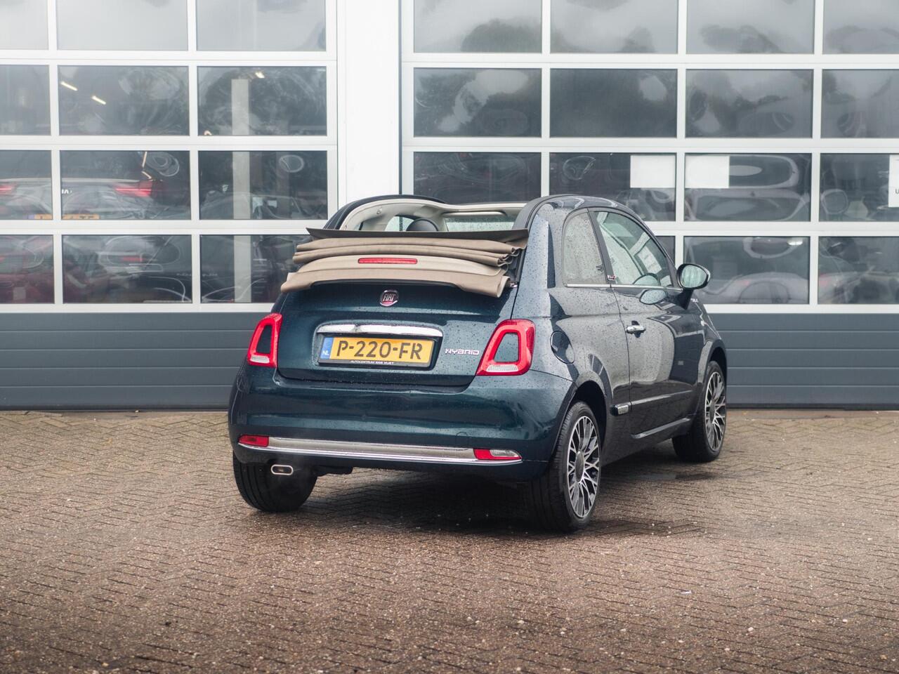 Fiat 500C Hybrid Dolcevita | Carplay / Android | 16" LM Velgen | Climate Control | Parkeersensoren |