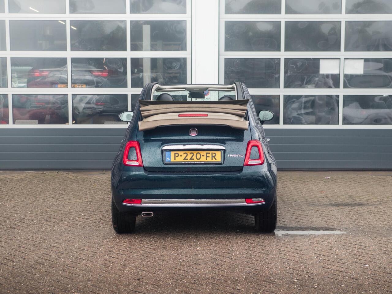 Fiat 500C Hybrid Dolcevita | Carplay / Android | 16" LM Velgen | Climate Control | Parkeersensoren |