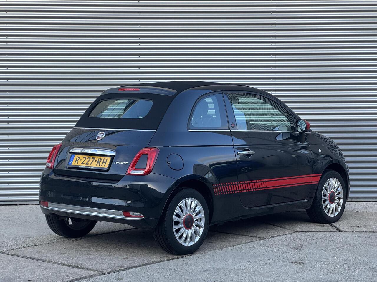 Fiat 500C 1.0 Hybrid RED Cabrio | 18.646km! | Leuke uitvoering | | Camera
