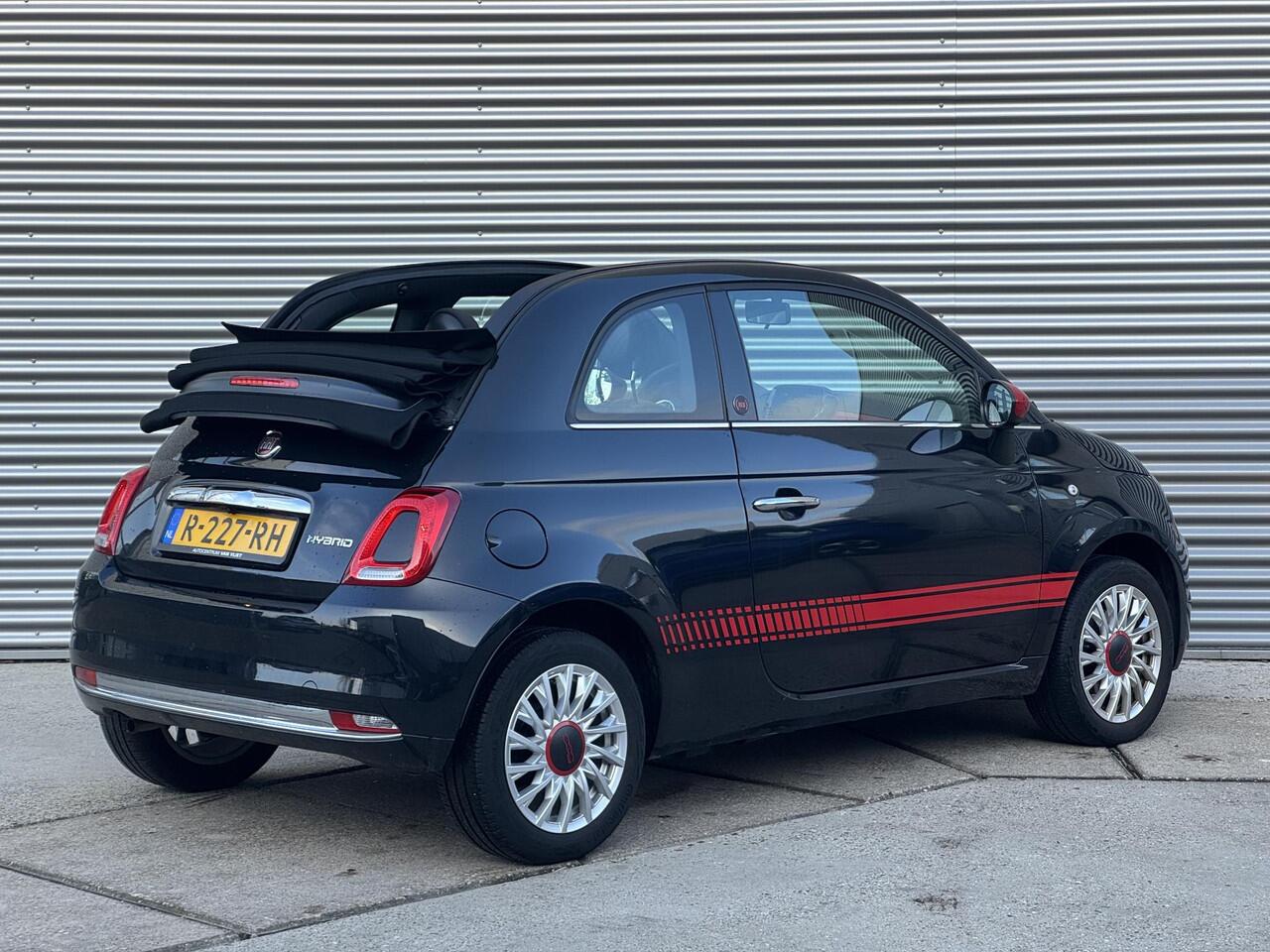 Fiat 500C 1.0 Hybrid RED Cabrio | 18.646km! | Leuke uitvoering | | Camera