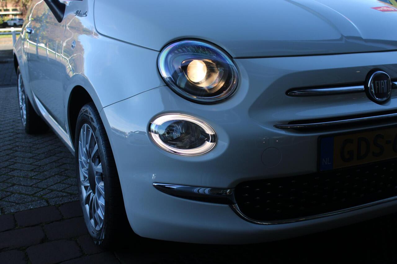 Fiat 500C 1.0 72PK HYbrid DOLCEVITA CABRIO | ELEKRISCH BEDIENBAAR CABRIODAK | CLIMATE CONTROL | DAB+ RADIO | CRUISE CONTROL | HALF STOF HALF LEDEREN BEKLEDING | 15"LICHT METALEN VELGEN | LED DAGRIJ VERLICHTING |