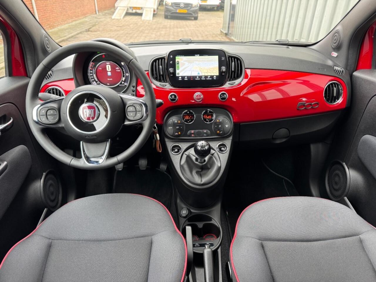 Fiat 500C 1.0 HYBRID RED CABRIO Beats audiosysteem