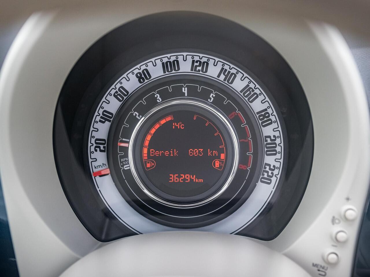 Fiat 500C Hybrid Club | Airco | Cruise | PDC | Apple Carplay | Kap Beige | Ambiance Ivoor