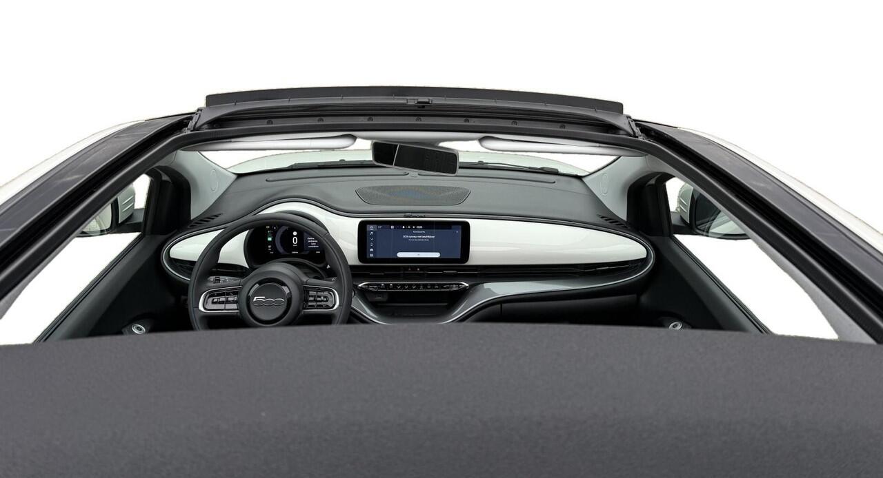 Fiat 500C 42 kWh Cabrio, 8881km!, SOH 98%