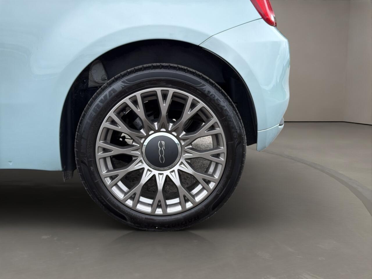 Fiat 500C 1.0 Hybrid Club 2023 BLAUW | Cabrio | Apple CarPlay