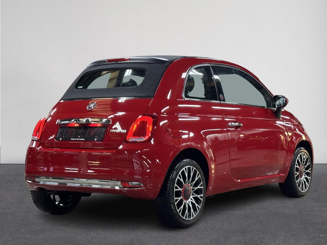 Fiat 500C 1.0 Hybrid RED | Cruise | Cabrio | Parkeersensoren achter | ACC | Red edition | LM velgen | ( Vestiging - Driebergen )