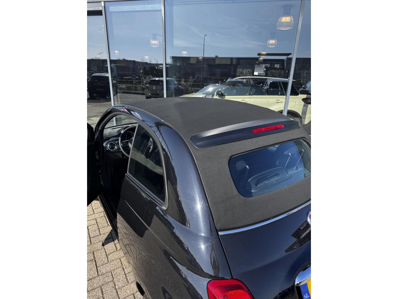 Fiat 500C 1.0 Hybrid Dolcevita Finale | Cabrio | Parkeersensoren |