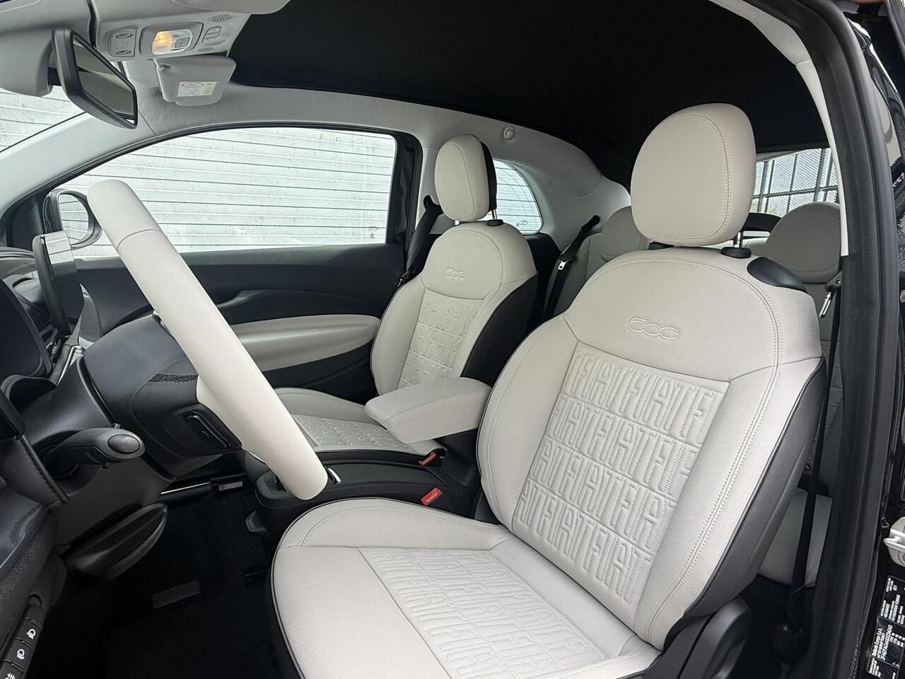 Fiat 500C La Prima EV 42kWh 118pk | LEDER | NAVI | CLIMA | PARKEERHULP | APPLE CARPLAY / ANDROID AUTO | CAMERA |