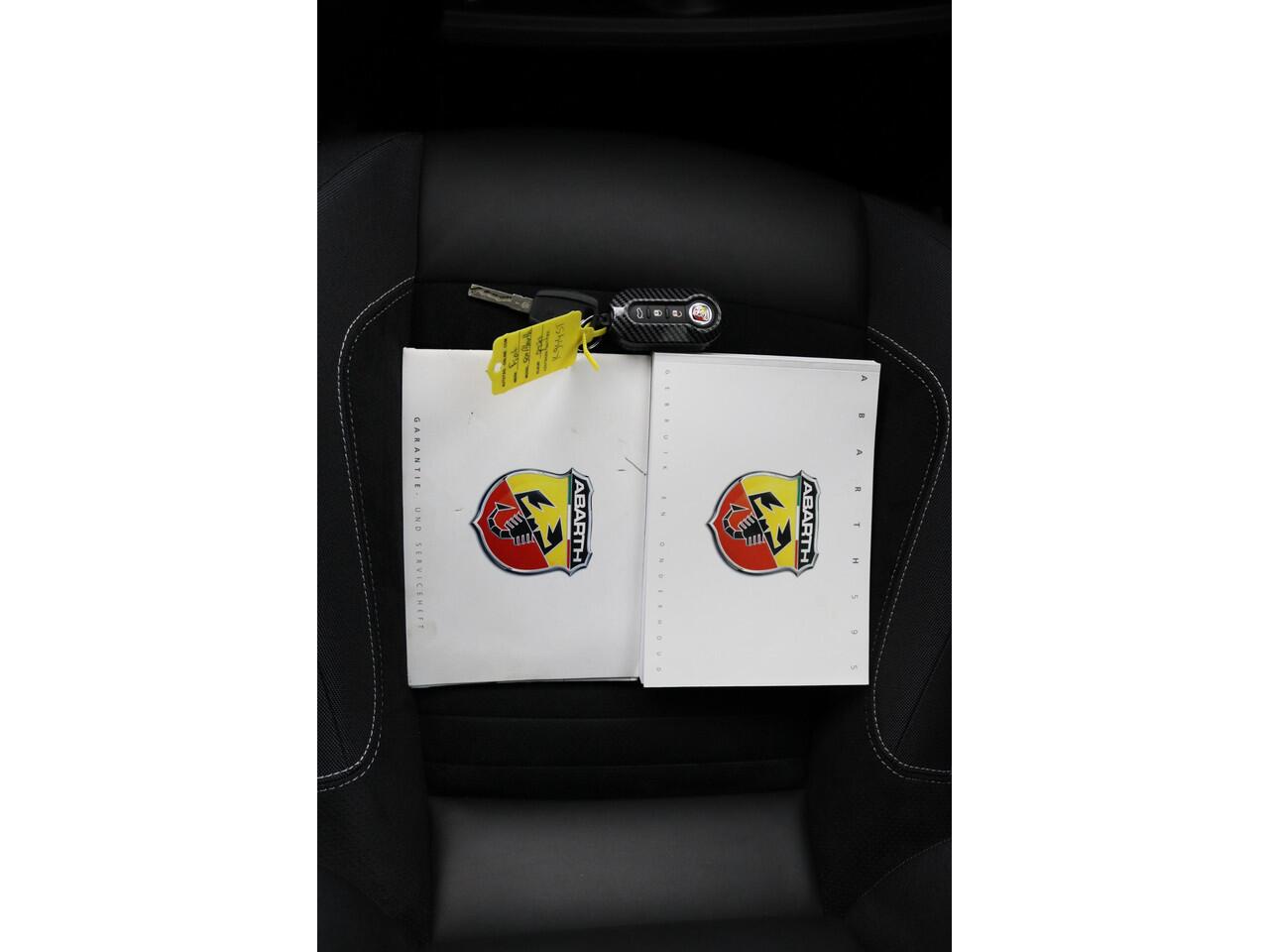 Fiat 500C ABARTH 1.4 T-Jet Competizione 70th Anniversary Unieke uitvoering | Cruise-Control