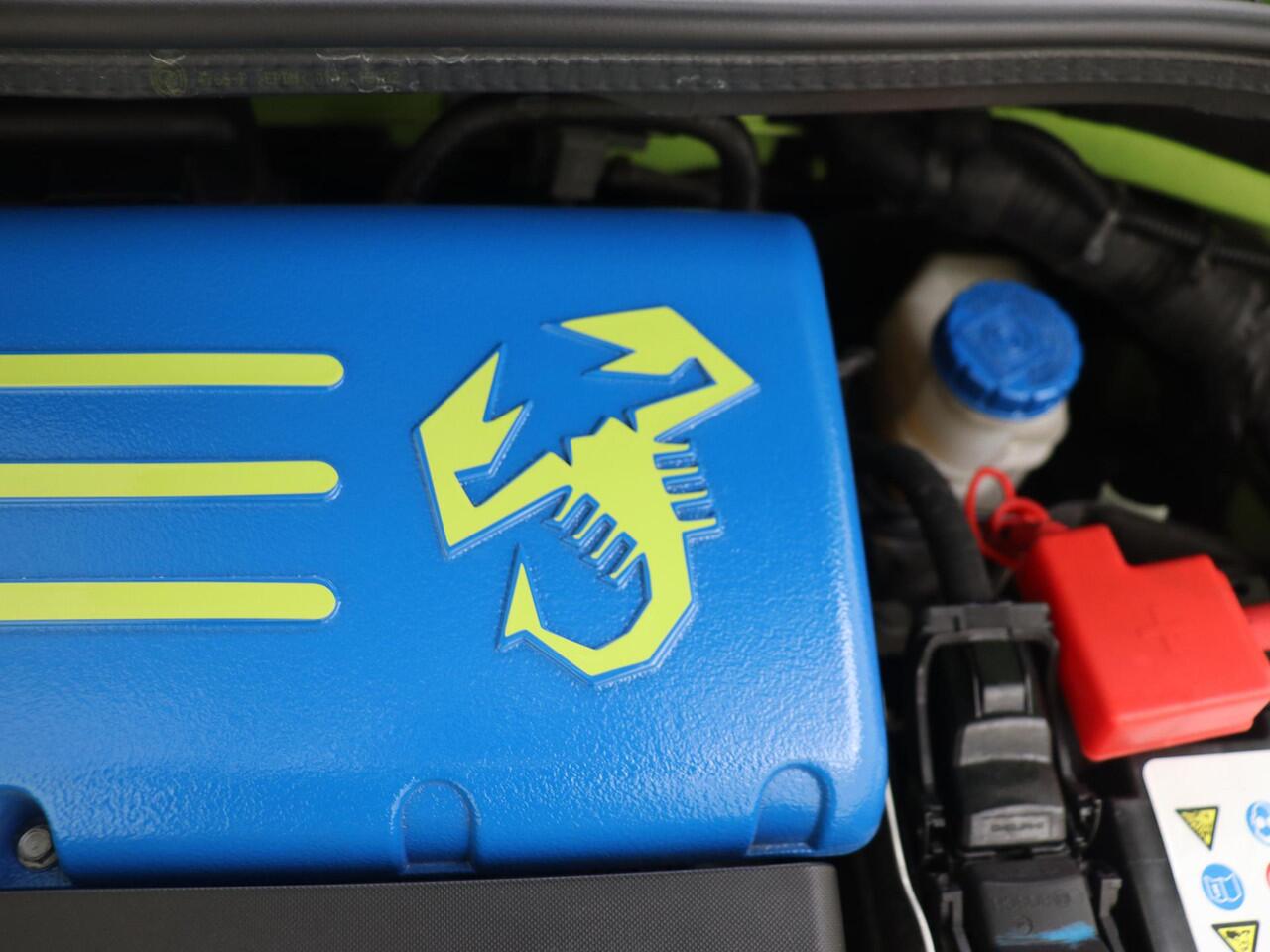 Fiat 500C ABARTH 1.4 T-Jet Esseesse 70th Anniversary Competitzione 180PK | Navigatie | Panoramadak |