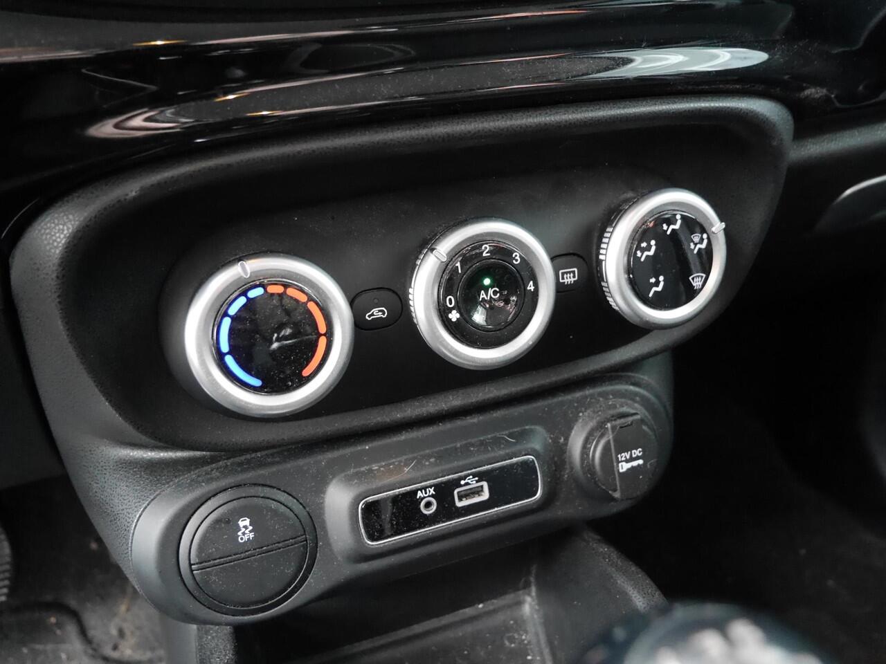 Fiat 500L 0.9 TwinAir CityCross | Airco | Navigatie | Lichtmetalen velgen | Cruise control | Elektrische ramen