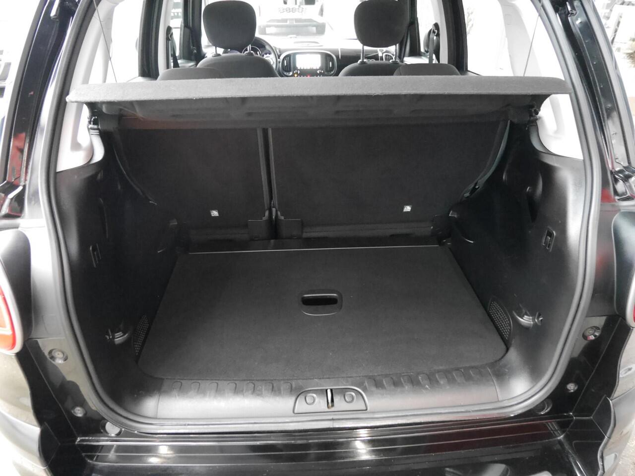 Fiat 500L 0.9 TwinAir CityCross | Airco | Navigatie | Lichtmetalen velgen | Cruise control | Elektrische ramen