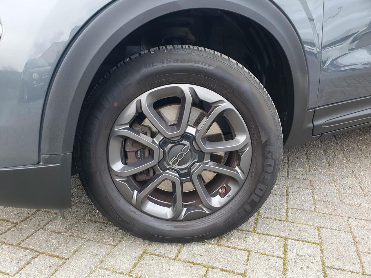 Fiat 500X 1.3 GSE Lounge Automaat | Schuifdak