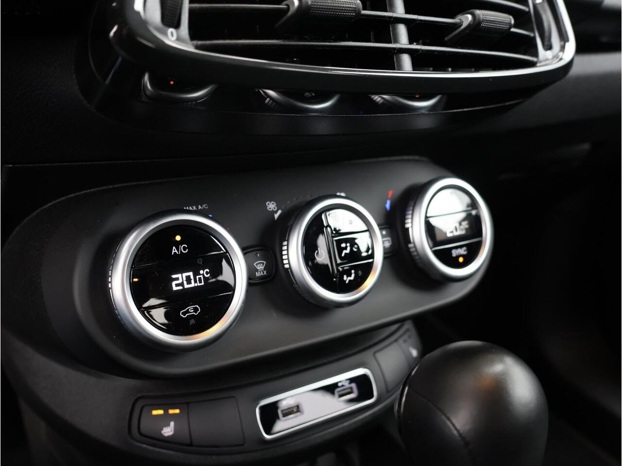 Fiat 500X 1.3 GSE Sport | Navigatie | Stoel verwarming | Camera |