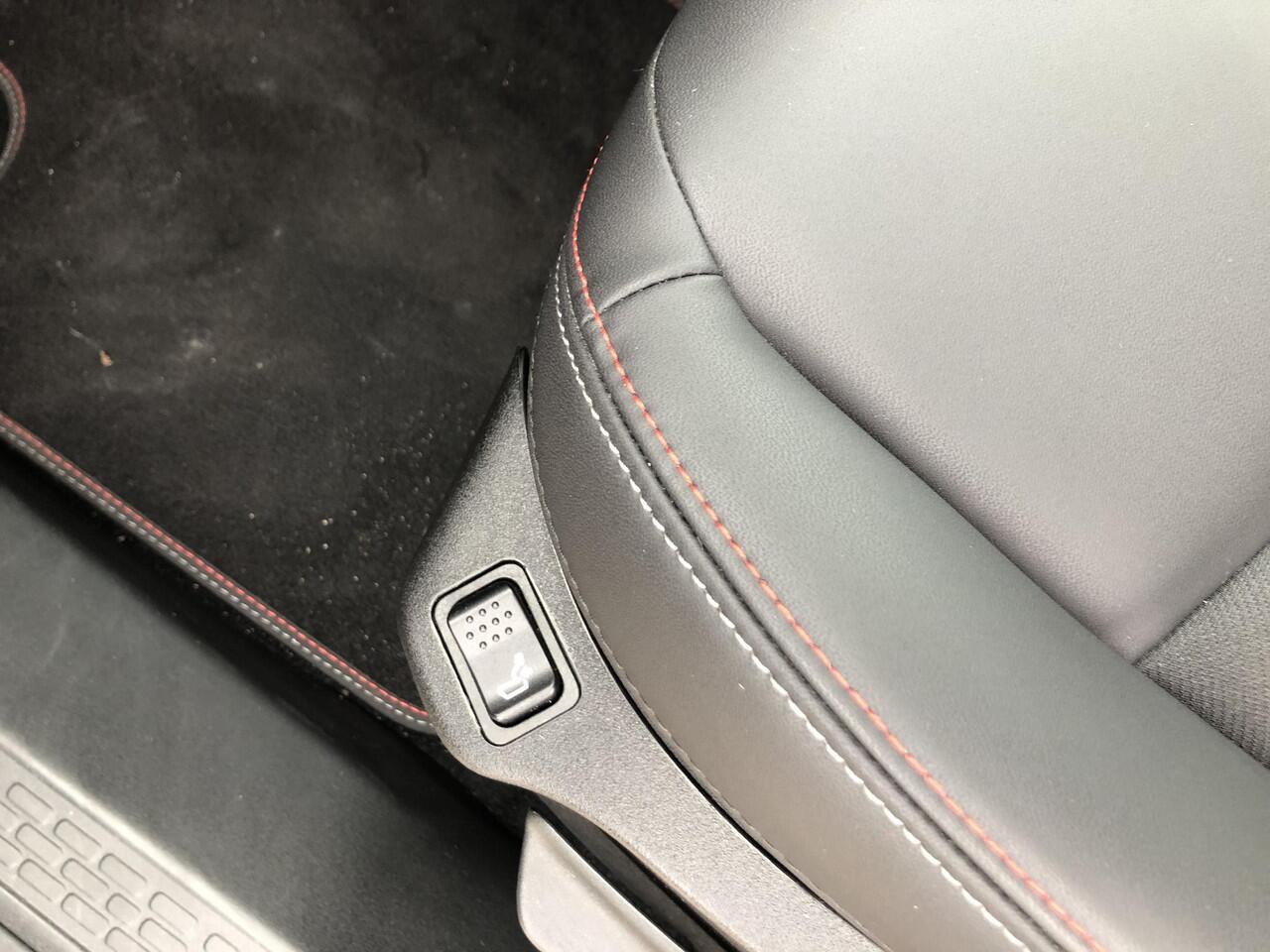 Fiat 500X 1.3 FireFly Turbo 150 Sport DCT AUTOMAAT|NAVI|CLIMATE|APPLE/ANDROID|PDC|19"|CAMERA|STOELVERWARMING