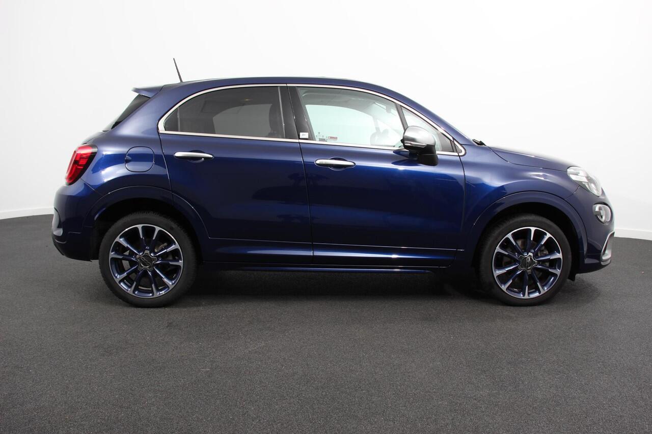 Fiat 500X Fiat 500X 1,4 Turbo 150pk Yacht Club Automaat | Leder | Navigatie | Audio | Canvas vouwdak | Adaptive Cruise Control | Camera | Dab | Led | 18" Lichtmetalen Velgen | Extra getint glas