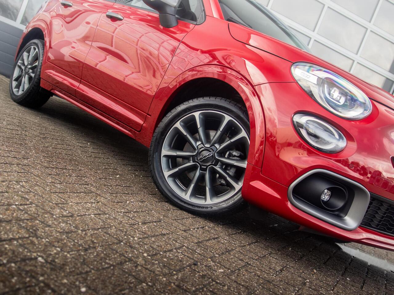 Fiat 500X 1.5 Hybrid Sport Automaat | Clima | Adapt. Cruise | 18" | Apple Carplay | Camera | PDC | Keyless | Navi | BSM