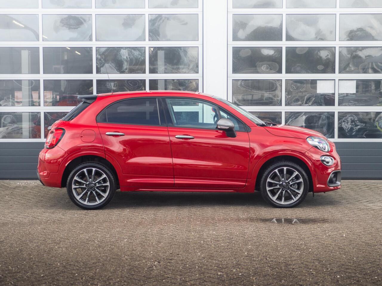 Fiat 500X 1.5 Hybrid Sport Automaat | Clima | Adapt. Cruise | 18" | Apple Carplay | Camera | PDC | Keyless | Navi | BSM