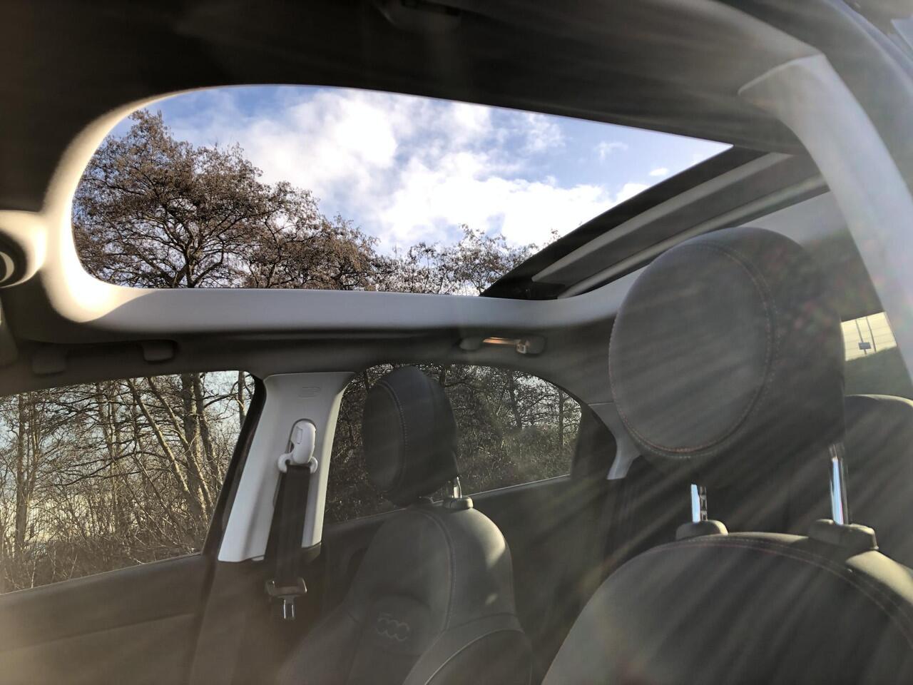 Fiat 500X 1.5 Hybrid Sport Cabrio DCT AUTOMAAT|NAVI|CLIMATE|APPLE/ANDROID|CAMERA|PDC|18"