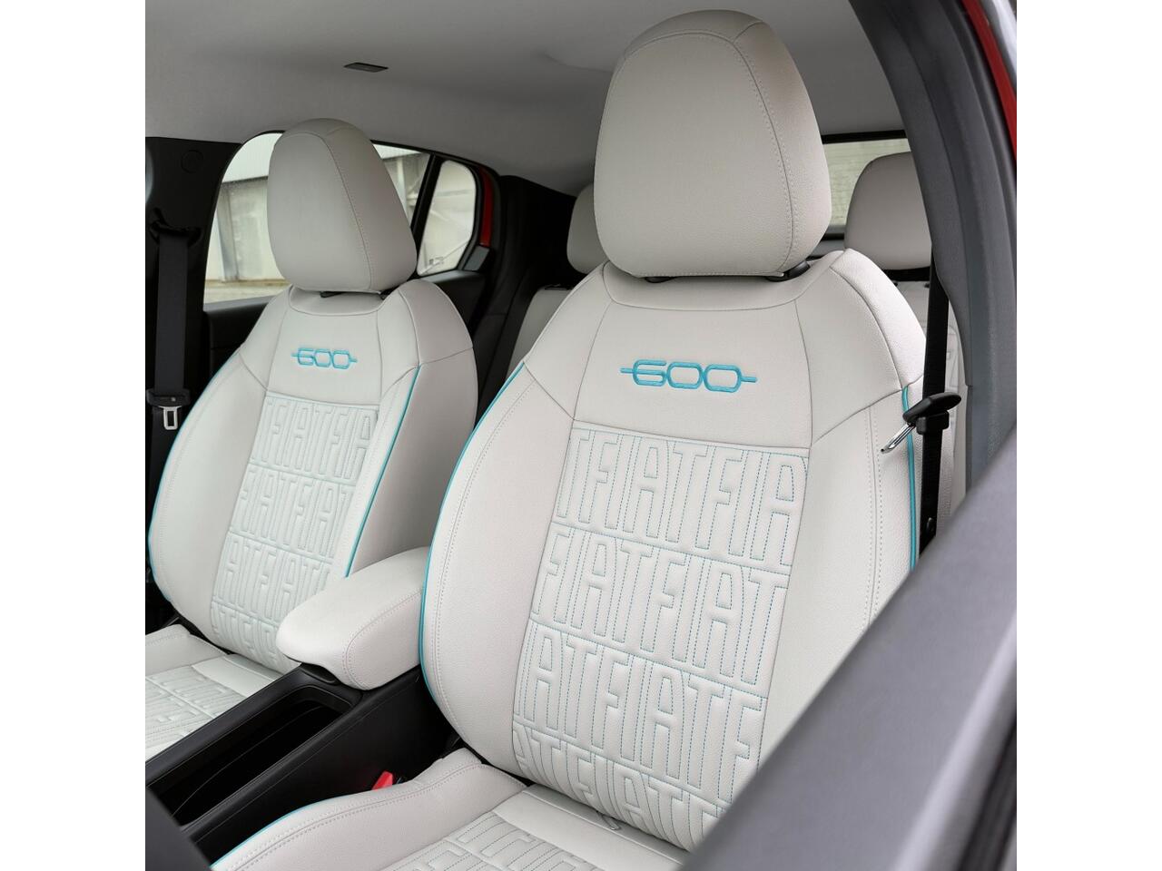 Fiat 600 E-La Prima 54KW -NU SUMMERSALE KORTING 2000 EURO!!