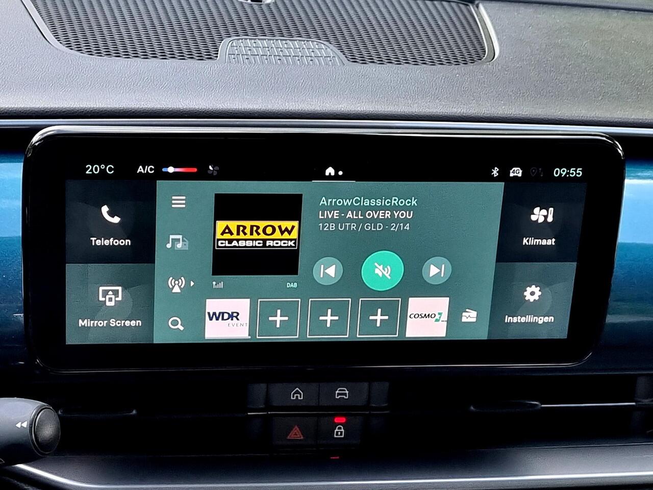 Fiat 600 Hybrid Urban Automaat / Navigatie via Android Auto/Apple Carplay / Airco / Parkeersensor Achter / DAB / Stof/Lederen Bekleding