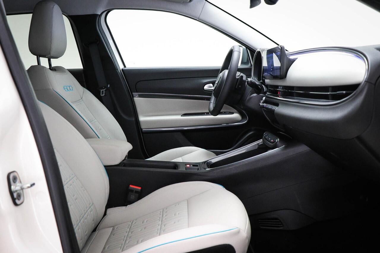 Fiat 600 1.2 Hybrid La Prima | MASSAGE | NAVIGATIE | DAB | APPLE | CAMERA