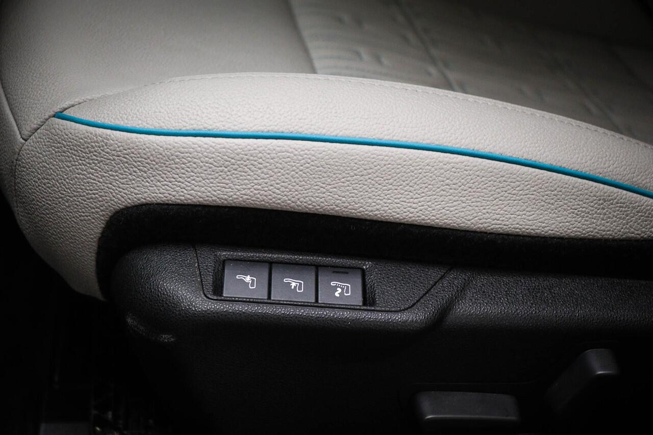 Fiat 600 1.2 Hybrid La Prima | STOELVERWARMING | SFEERVERLICHTING | DAB | APPLE | CAMERA | 18"