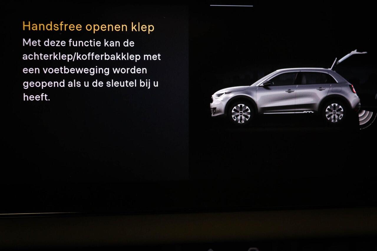 Fiat 600 1.2 Hybrid La Prima | STOELVERWARMING | SFEERVERLICHTING | DAB | APPLE | CAMERA | 18"