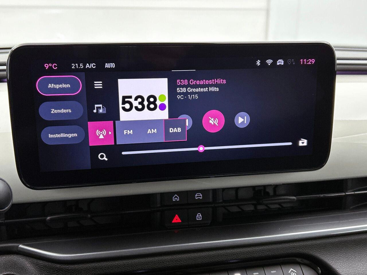 Fiat 600 1.2 Hybrid Bicolore CAMERA | CLIMA | DODEHOEKDETECT | NAVI-CARPLAY