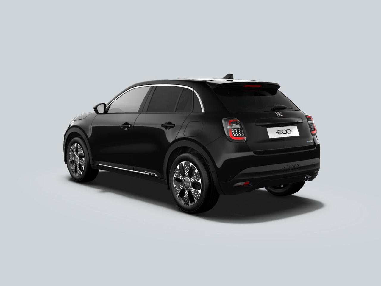 Fiat 600 1.2 Hybrid 136pk La Prima | Leder | Stoelmassage | Trekhaak | Camera| Carplay | Adapt. Cruise | Winter Pack