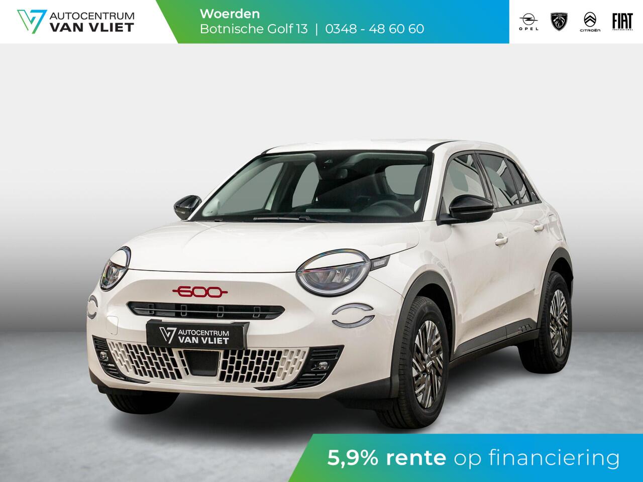 Fiat 600 600e RED 54 kWh | Mega scherpe Prijs, zolang de voorraad strekt ! | Gratis Wallbox