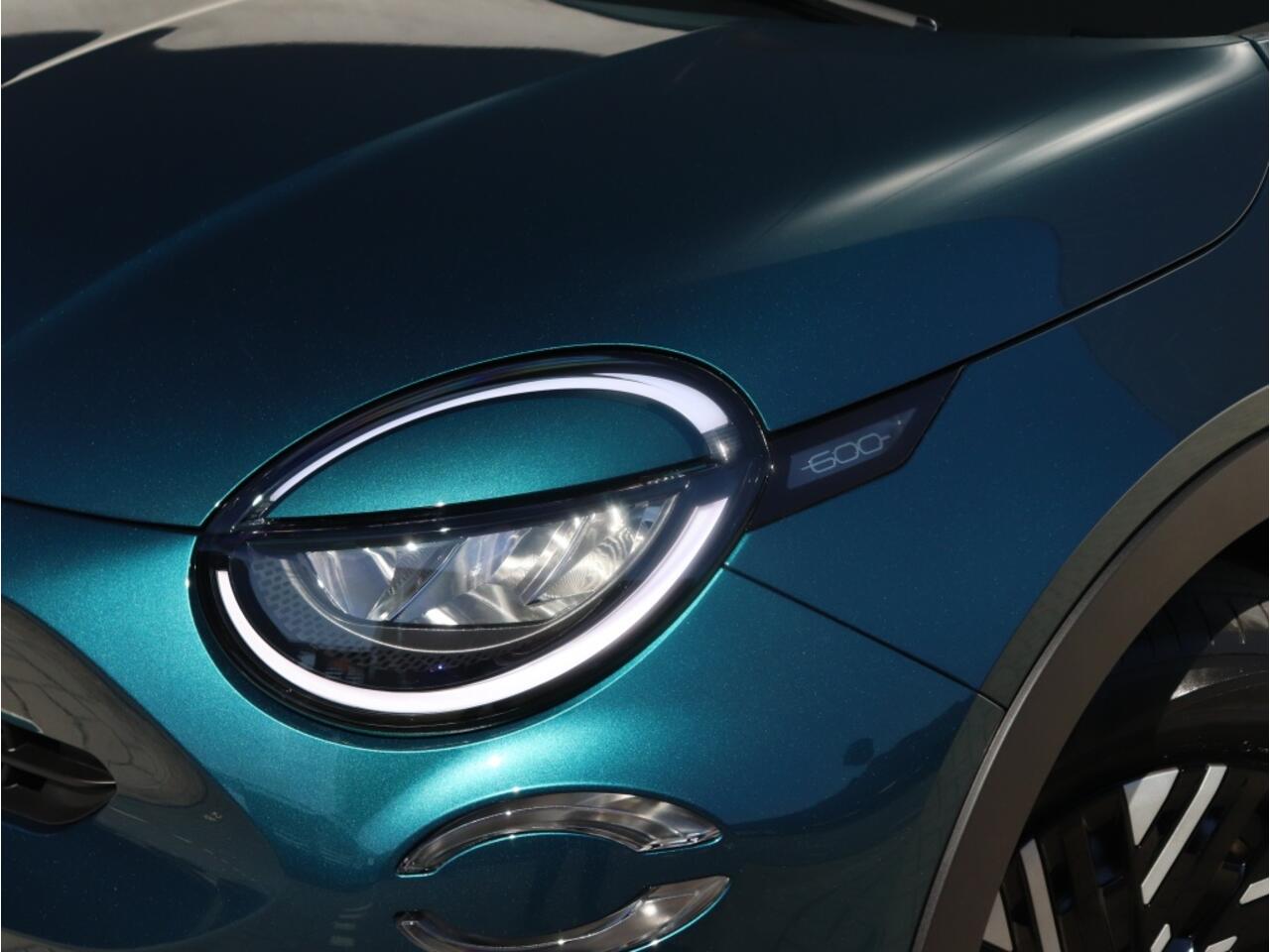 Fiat 600 1.2 Hybrid 100 PK Urban | Carplay | Winter | Cruise | Rijklaar