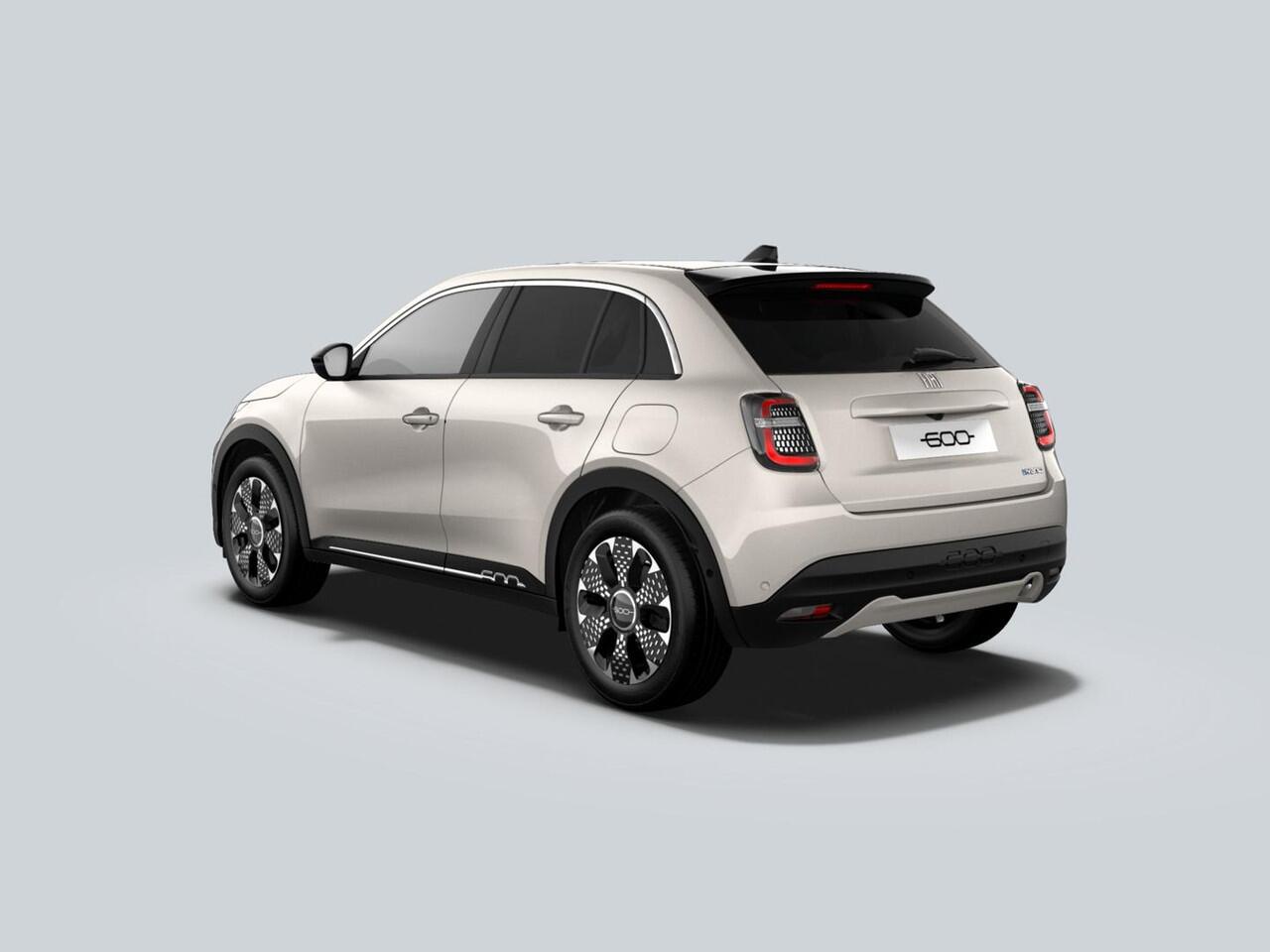 Fiat 600 1.2 Hybrid 110pk La Prima | Clima | Adapt. Cruise | Camera | BSM | 18" | Stoelverwarming | Apple Carplay | Elektr. A-Klep