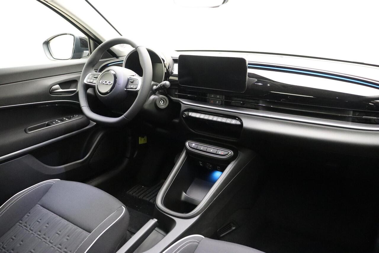 Fiat 600 1.2 Hybrid Black Edition | Apple Carplay/Android auto | Parkeersensoren | 17'' lichtmetalen velgen | LED verlichting | Automaat