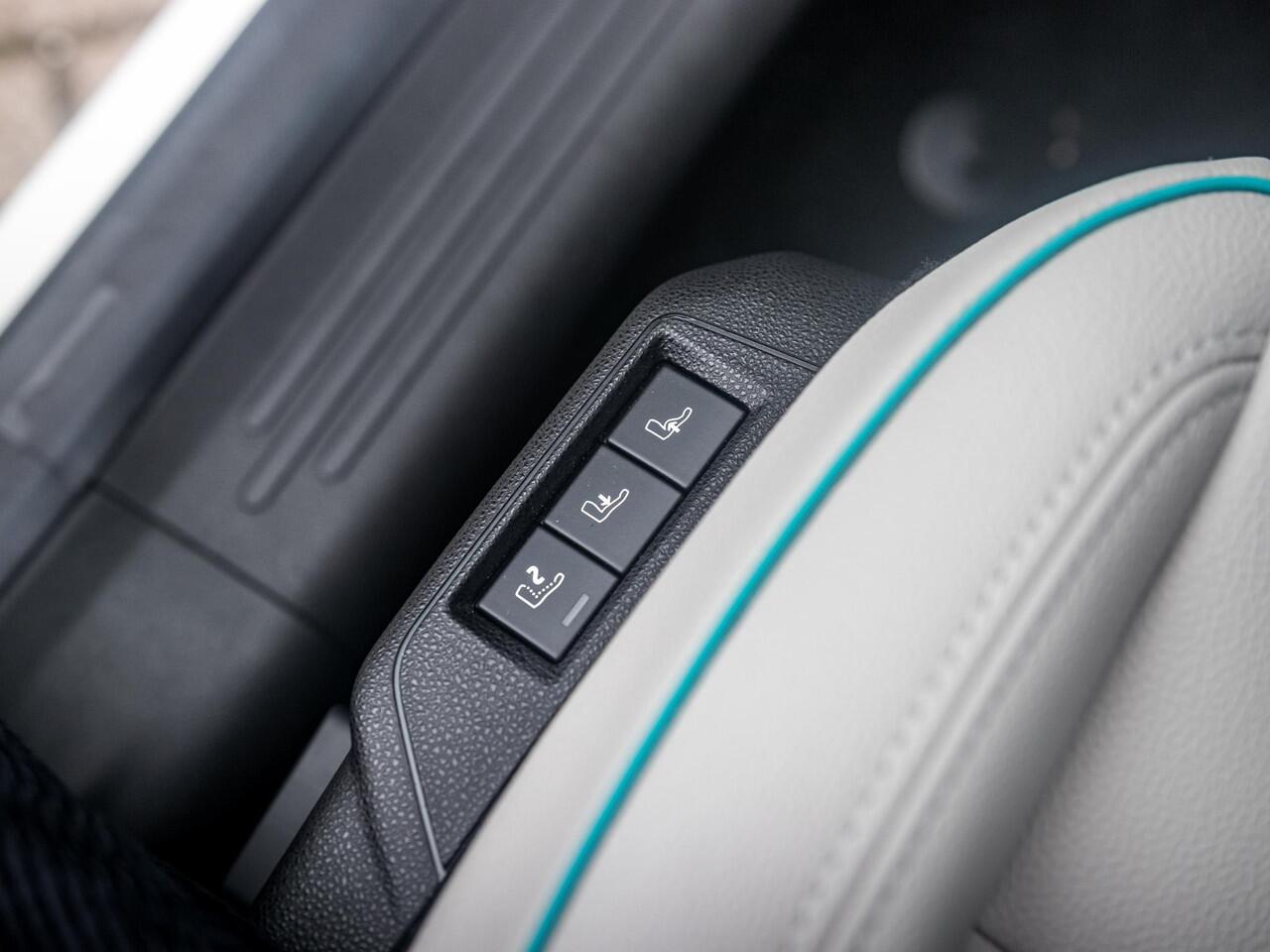 Fiat 600 1.2 Hybrid La Prima | Full Option | Bicolore | Uit voorraad leverbaar !