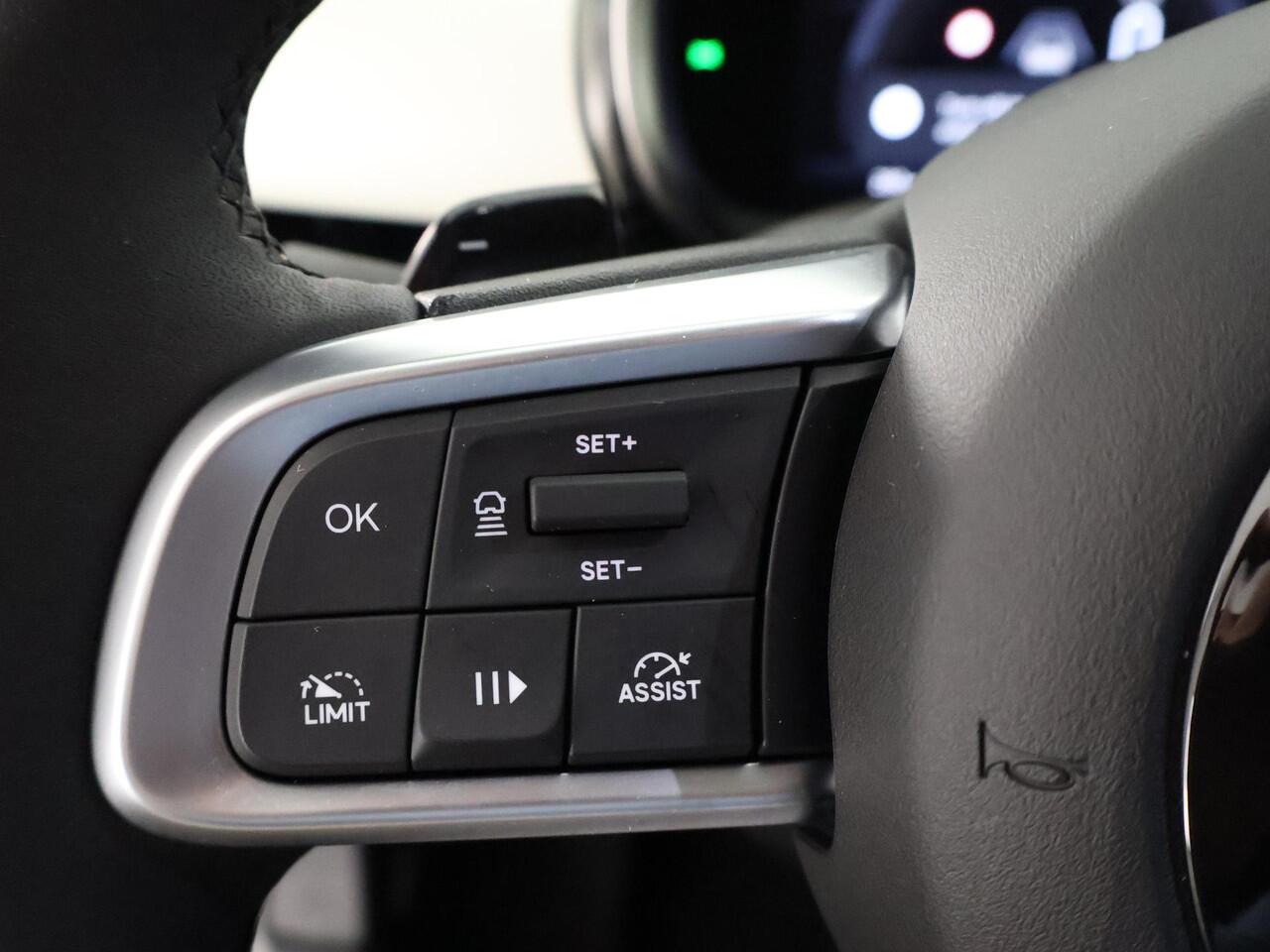 Fiat 600 1.2 Hybrid La Prima | Apple Carplay & AndroidAUTO | Dodehoek detectie | Parkeersensoren