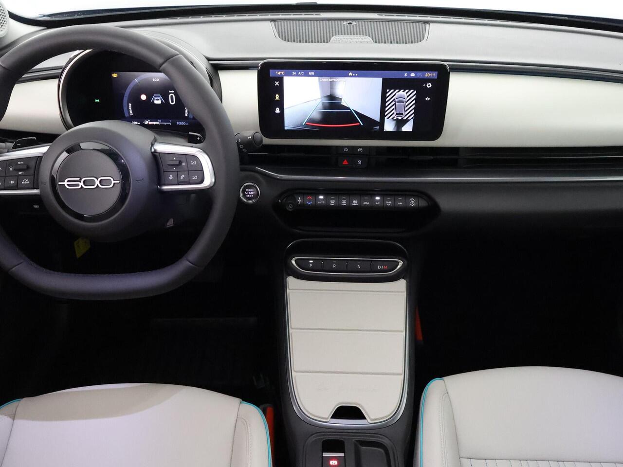 Fiat 600 1.2 Hybrid La Prima | Apple Carplay & AndroidAUTO | Dodehoek detectie | Parkeersensoren