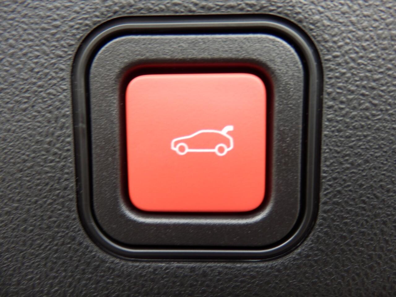 Fiat 600 100pk Hybride | La Prima | Automaat | Massagestoel |