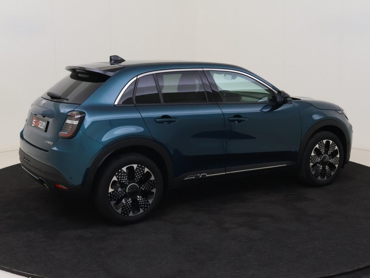 Fiat 600 1.2 Hybrid La Prima | Navi | Adapt. Cruise | Stoelverwarming