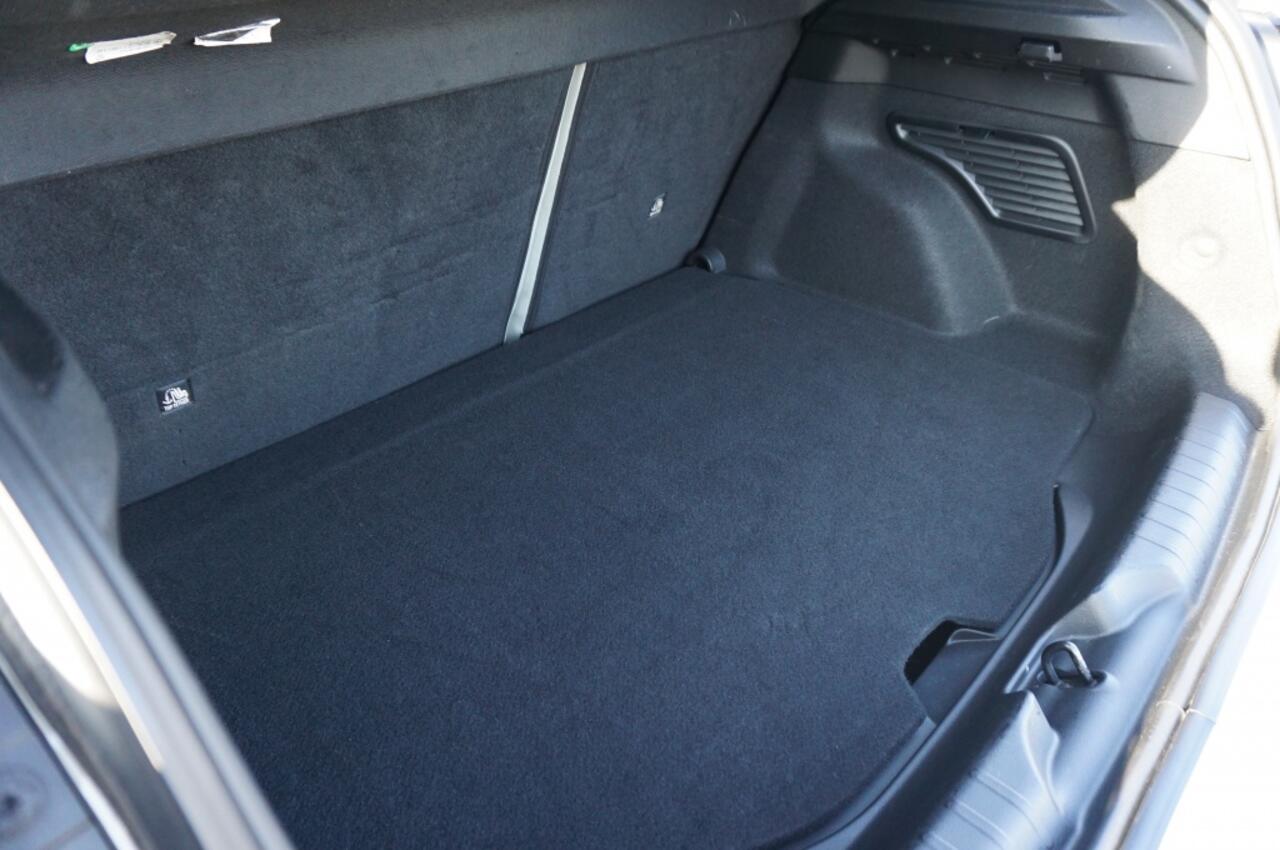 Fiat 600 1.2 Hybrid La Prima Automaat LEDER | CLIMA | MEEST LUXE!