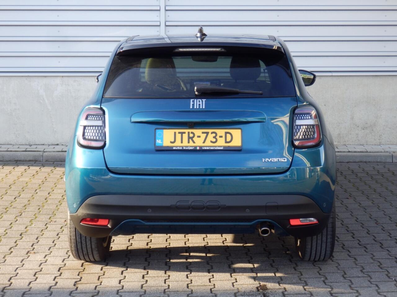 Fiat 600 101PK Hybrid La Prima | 360 camera | Massagestoel | Compleet |